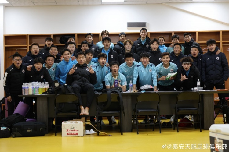  苑維瑋帶隊首秀告捷，泰安天貺足協杯5-1大勝青島五月的風