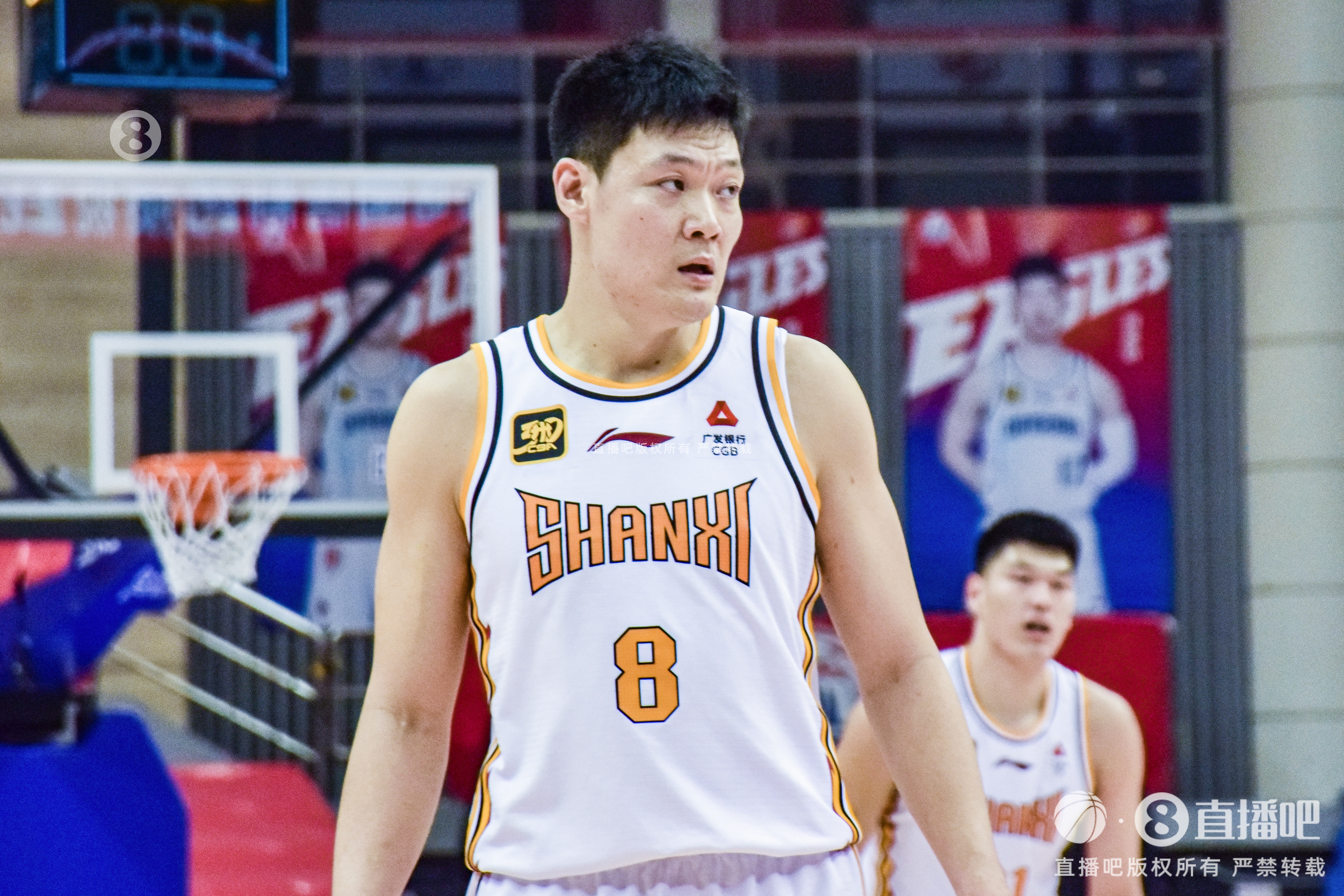  就你還正常！張寧半場8中5拿到10分2板2助