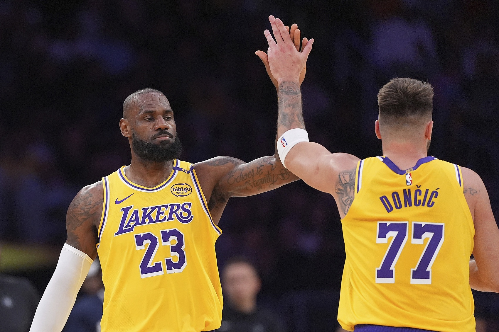  ESPN只聊湖勇？A-史密斯：巴克利是媒體人但根本不懂人們愛看什么